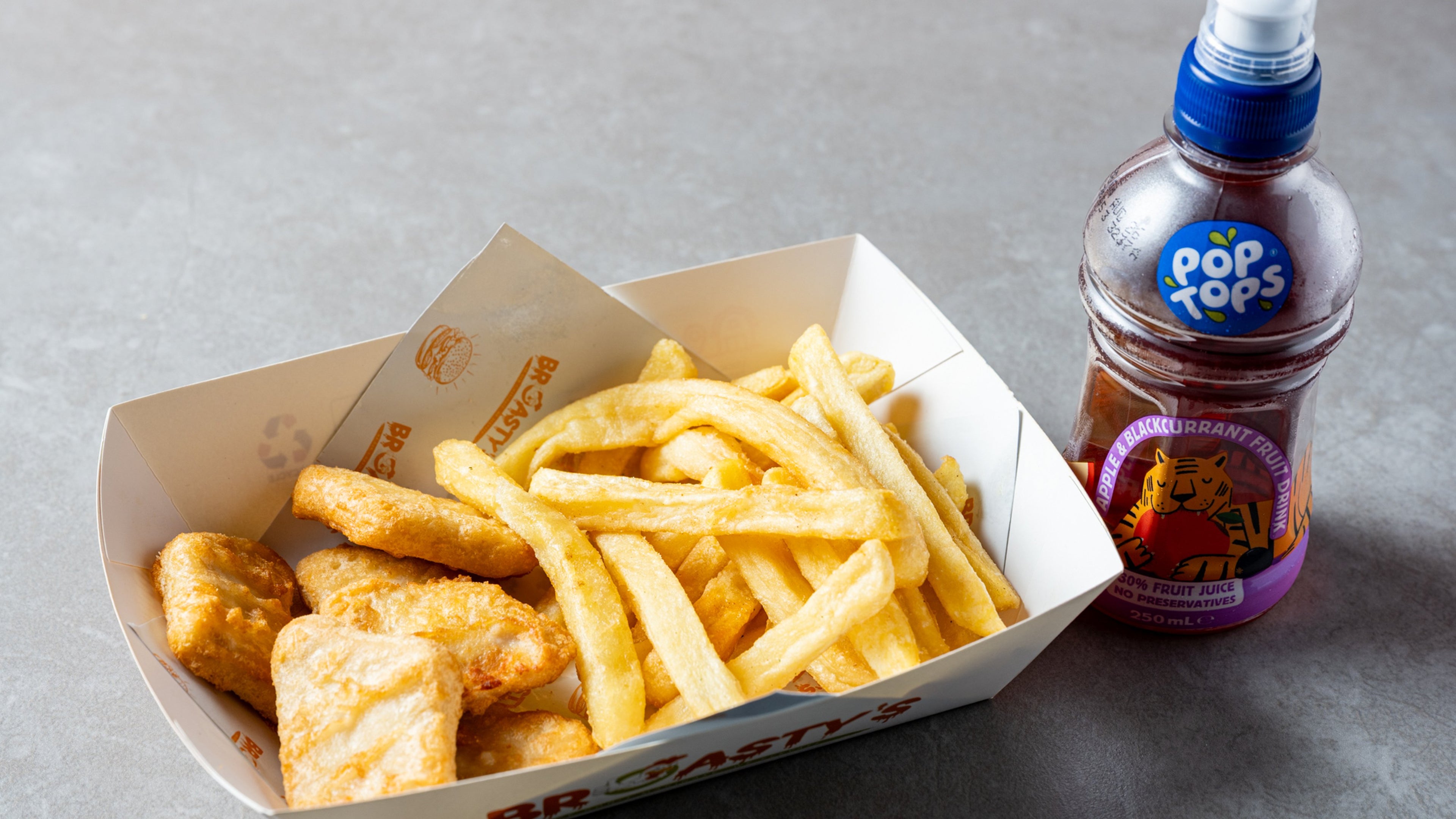 6 Nuggets with Fries & Juice